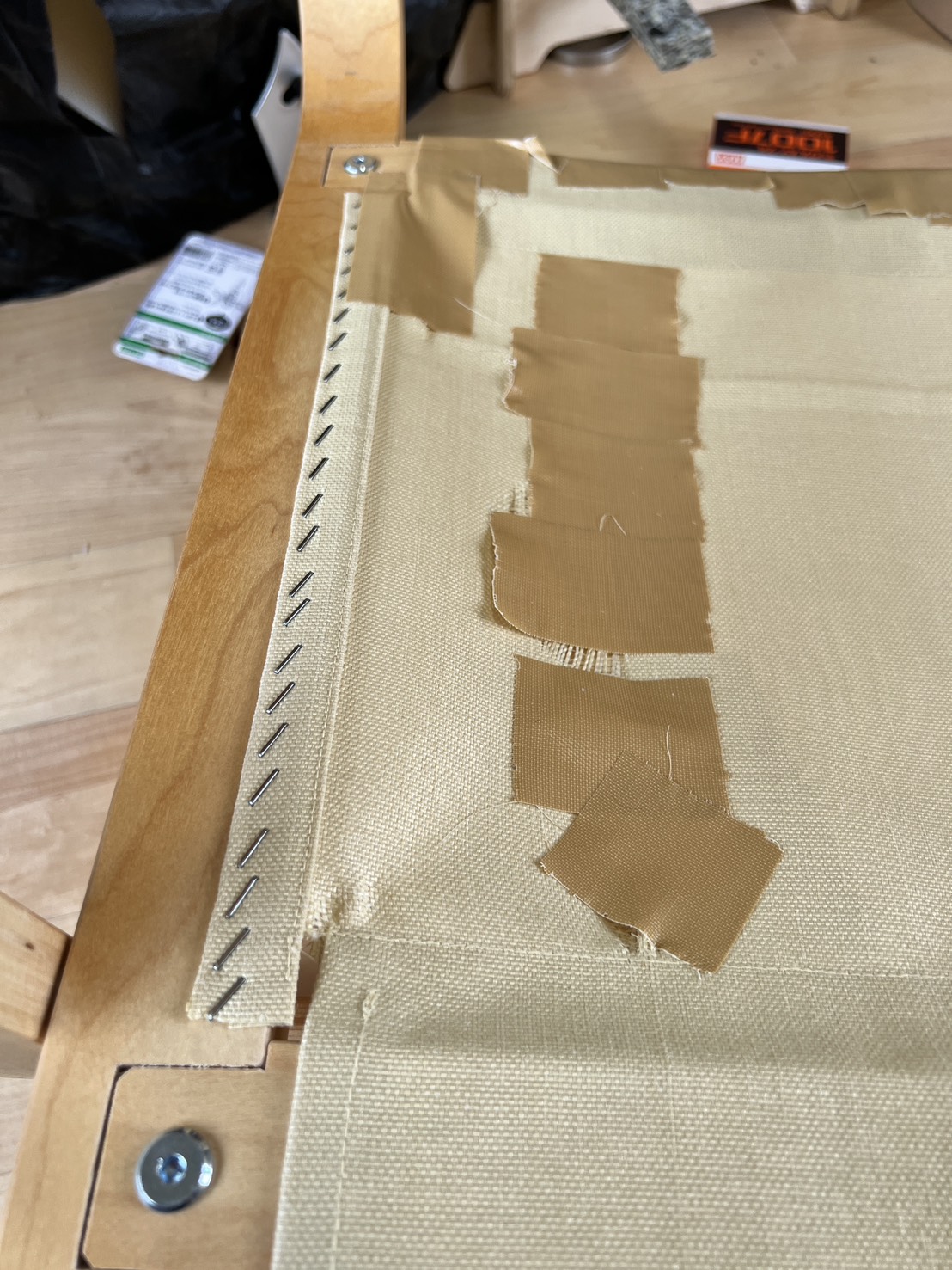 壊れた家具、まずは直せるかお問い合わせください